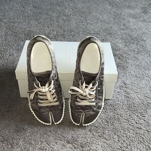 Maison Margiela Tabi Sneakers sz 38.5